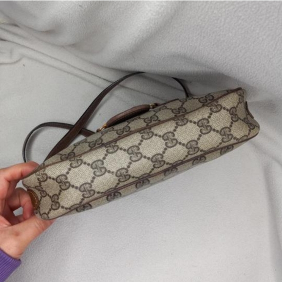 Authentic Vintage Gucci GG Monogram Supreme Sherry Web Ophidia Shoulder Bag